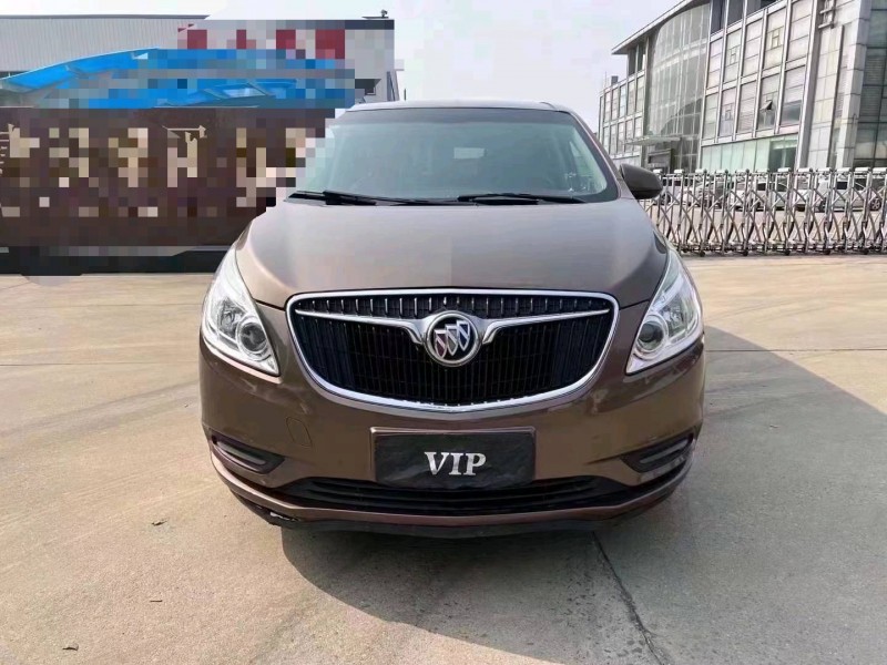 济宁19年别克GL81