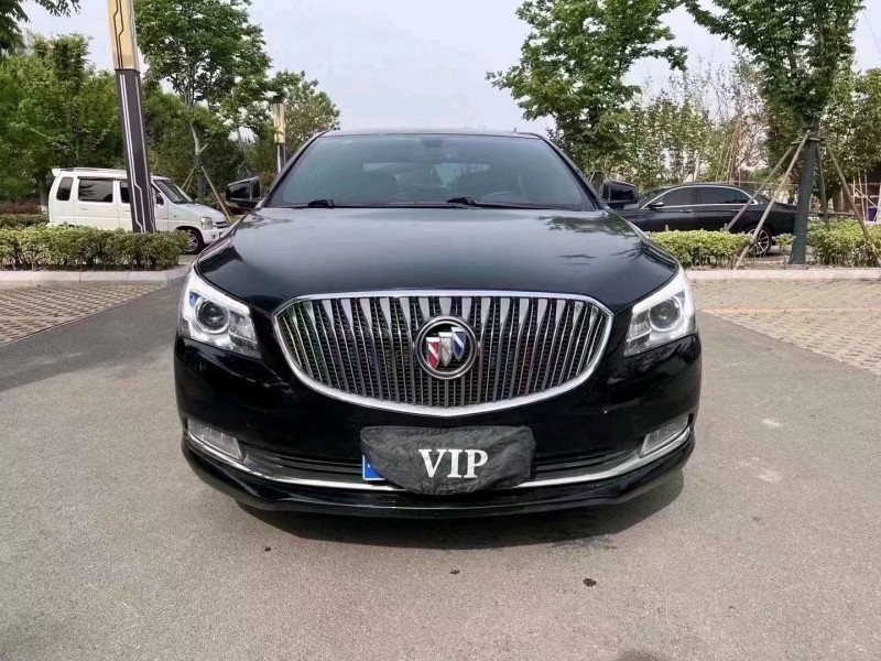 济宁15年别克君越1