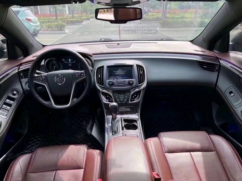 济宁15年别克君越4