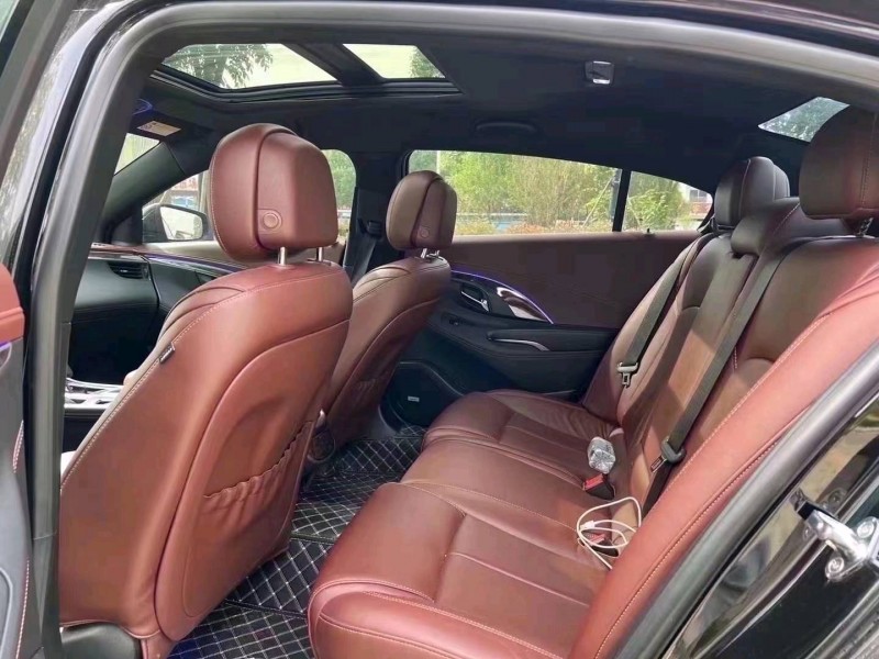 济宁15年别克君越5