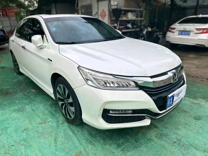 广州17年本田雅阁3