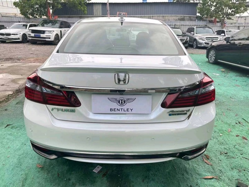 广州17年本田雅阁5