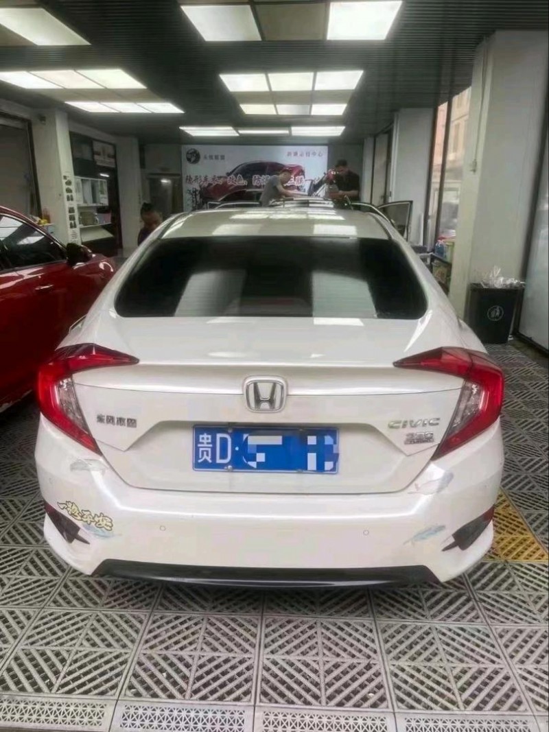 广州21年本田思域4