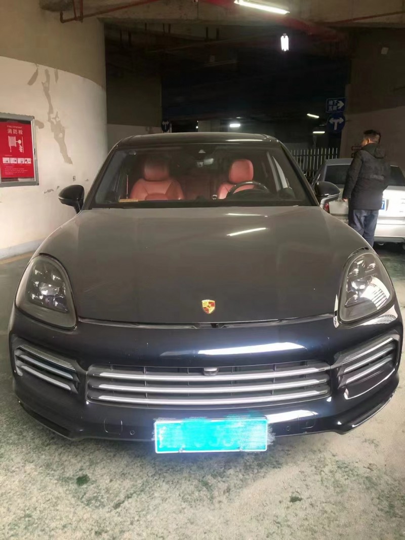 貴陽20年保時捷卡宴1