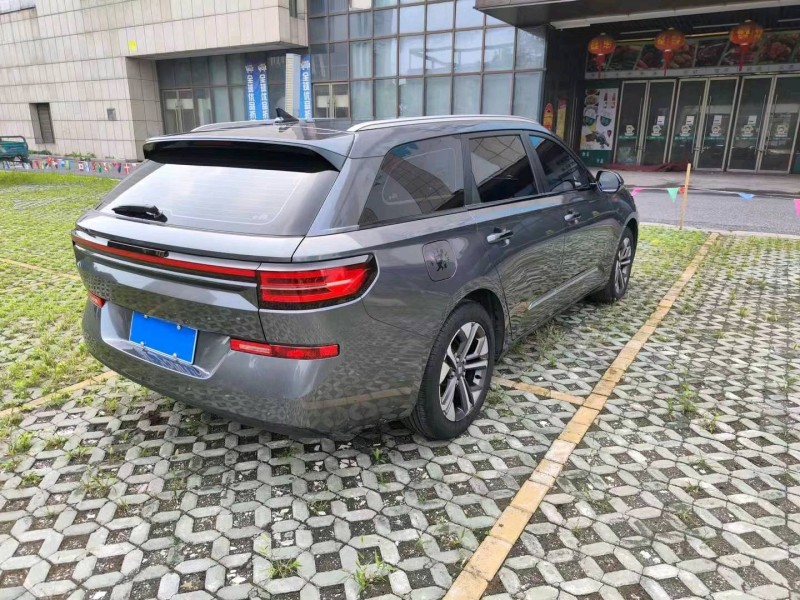 鹽城22年寶駿Valli4