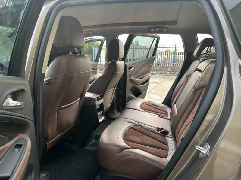 徐州16年别克昂科威6