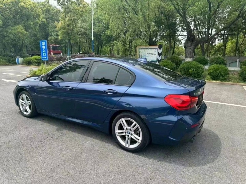 嘉興21年寶馬1系3