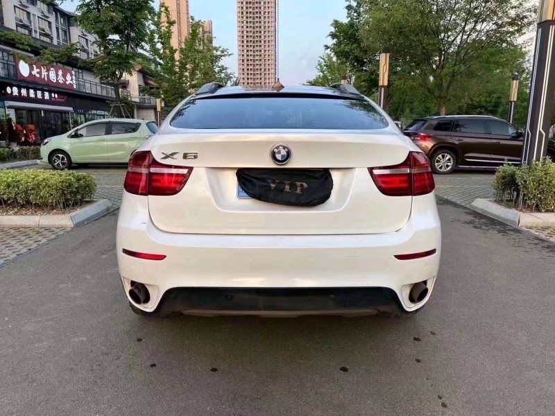 济宁13年宝马X69