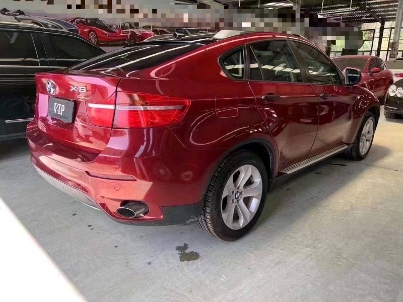 济宁12年宝马X67