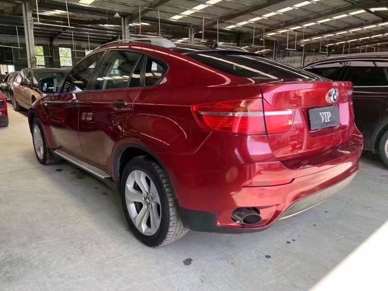 济宁12年宝马X68