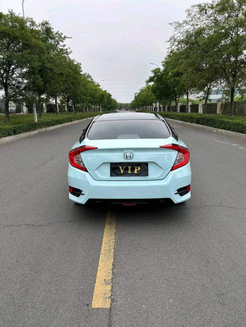 宿迁18年本田思域9