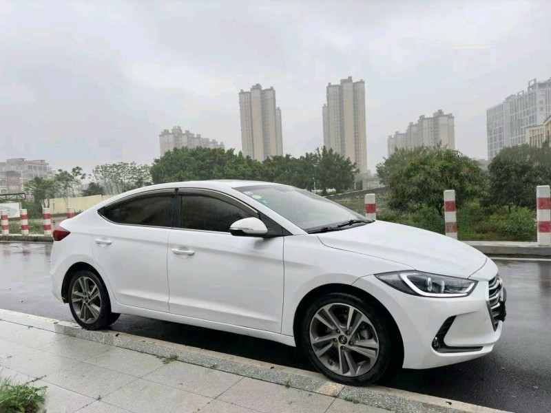 广州16年现代领动2