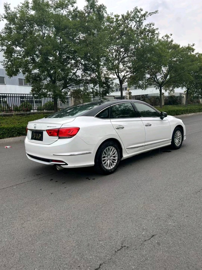 宿迁16年本田思铂睿5