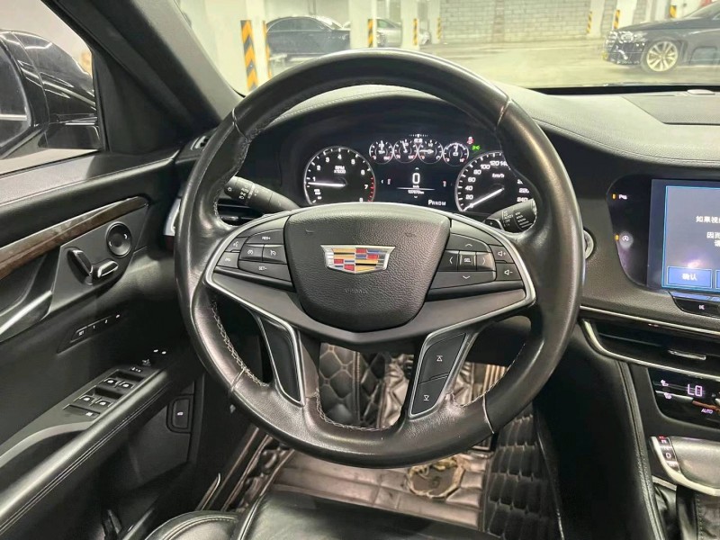 佛山17年凯迪拉克CT64