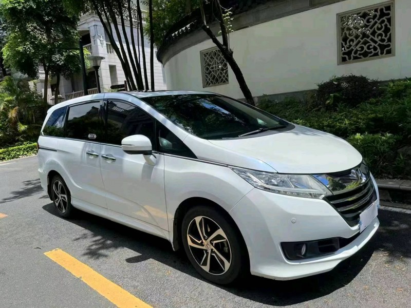 深圳16年本田奥德赛2