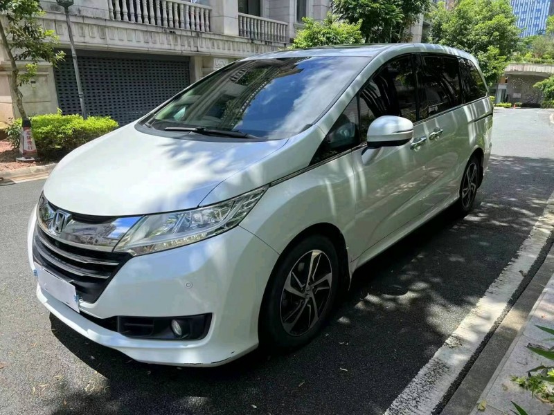 深圳16年本田奥德赛3