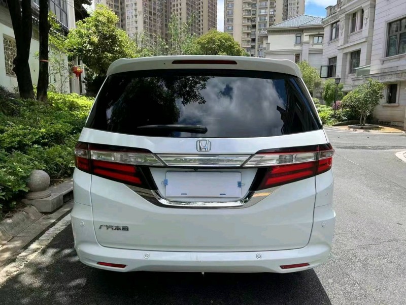 深圳16年本田奥德赛9