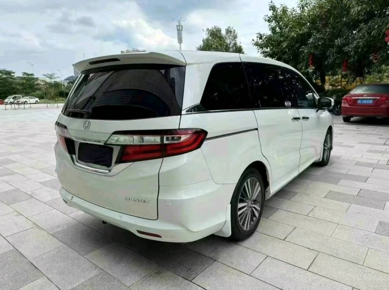 佛山19年本田奥德赛8