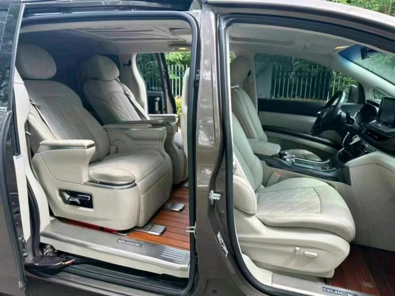 徐州21年别克GL85