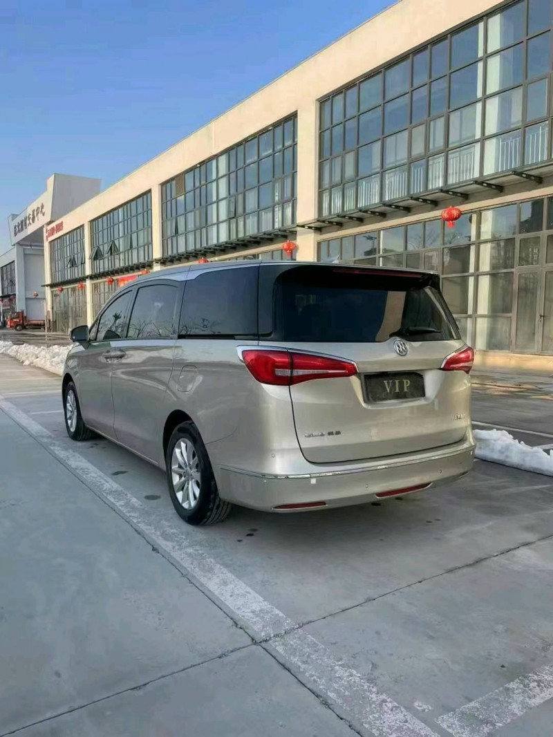 宿迁19年别克GL88