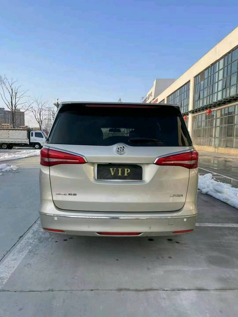 宿迁19年别克GL89