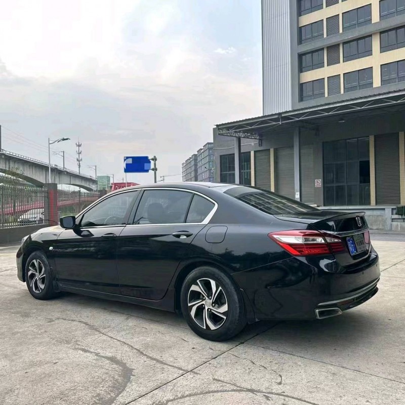 佛山16年本田雅阁4