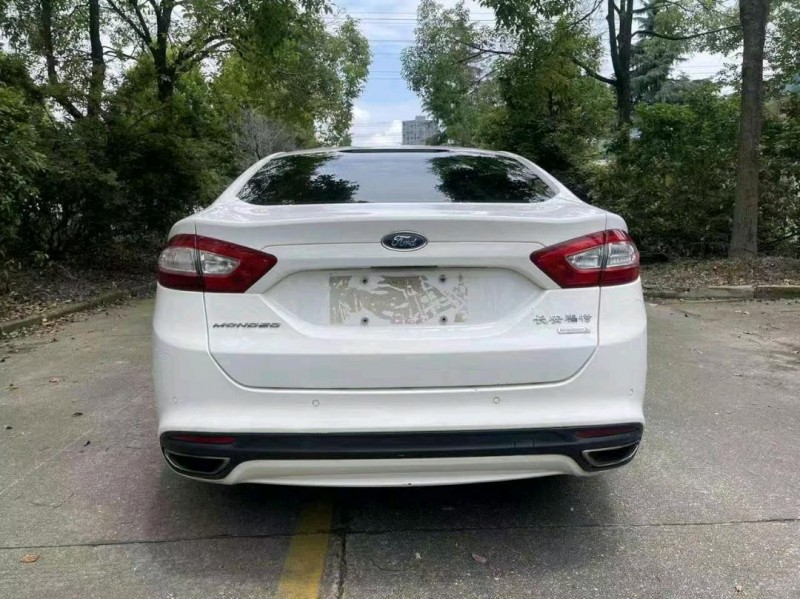 邵阳16年福特蒙迪欧9