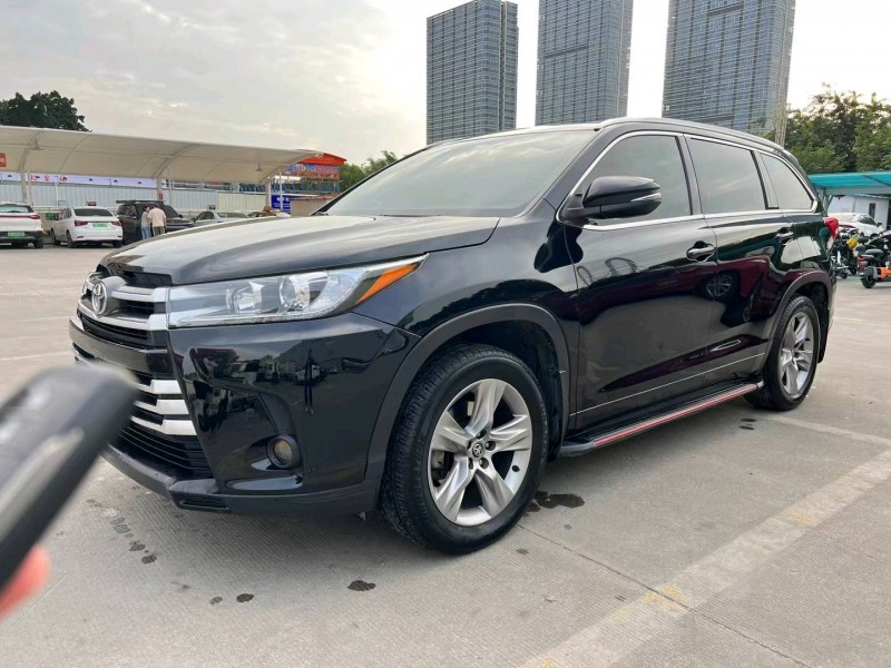 佛山23年丰田汉兰达2