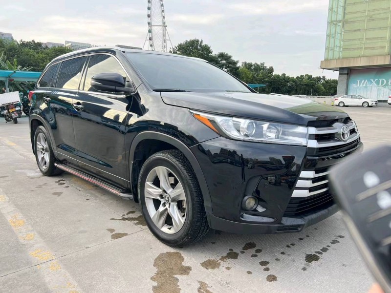 佛山23年丰田汉兰达3