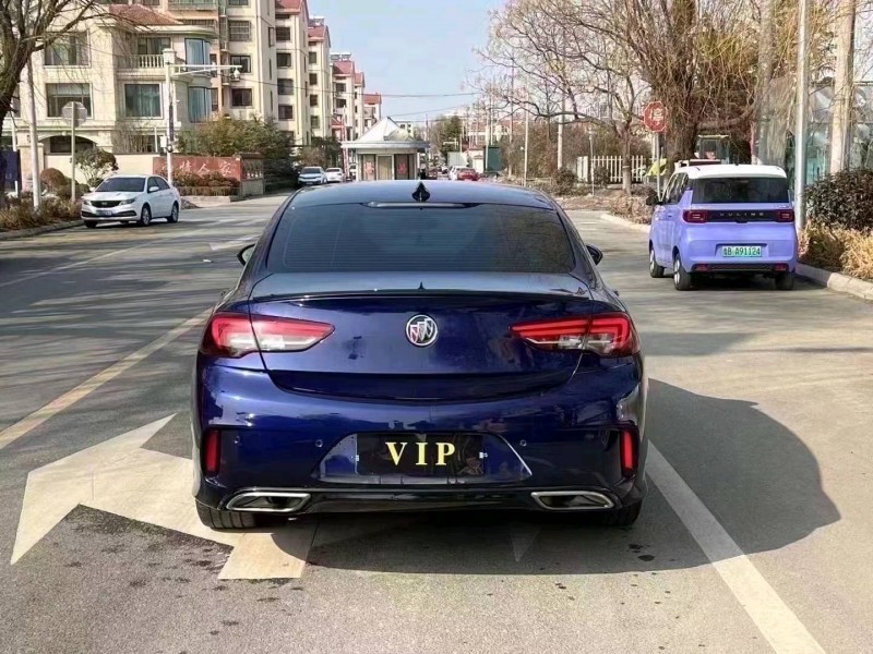 青岛19年别克君威6