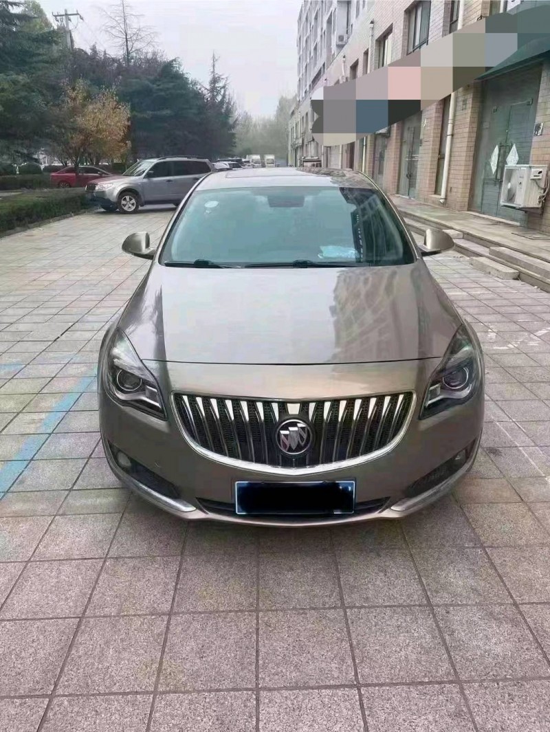 青岛14年别克君威1