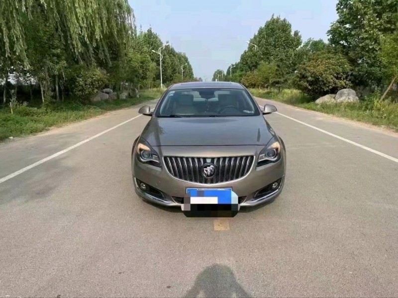 菏泽15年别克君威1