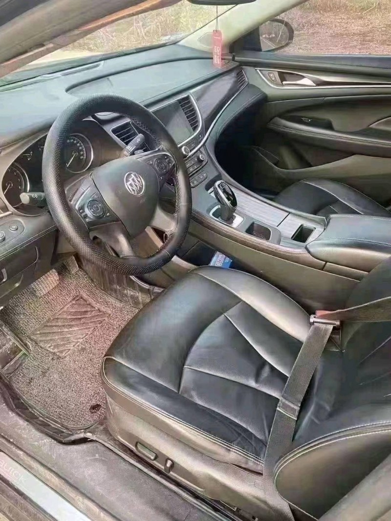 济南17年别克君越5