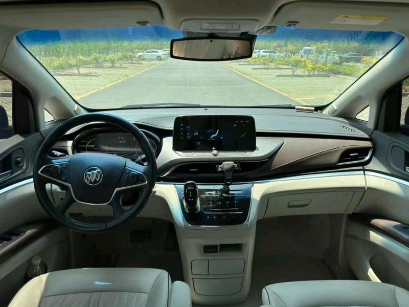 盐城22年别克GL83