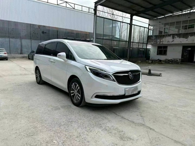 徐州18年别克GL83