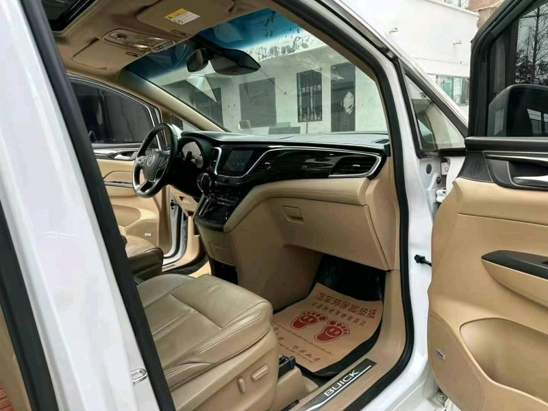 徐州18年别克GL88