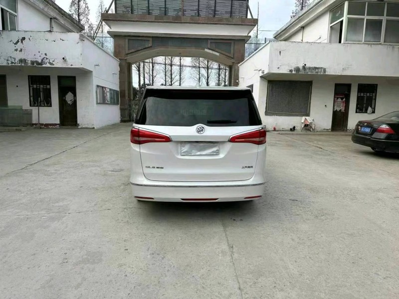 徐州18年别克GL89