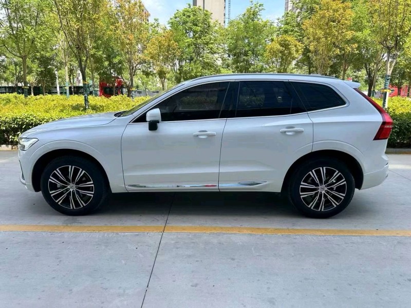 济宁22年沃尔沃XC604