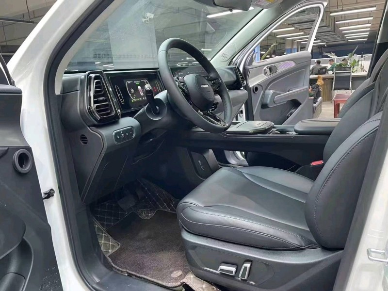 成都24年哈弗枭龙5