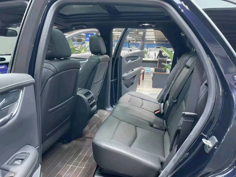 成都20年凯迪拉克XT55