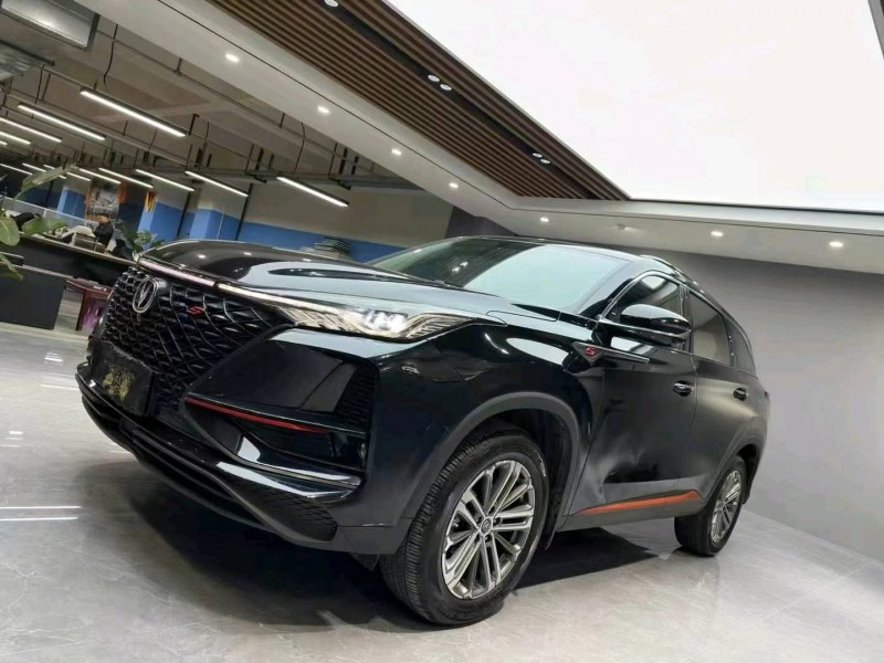 成都21年长安汽车CS752