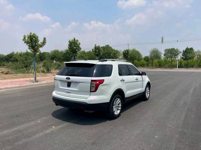 沧州15年福特探险者4