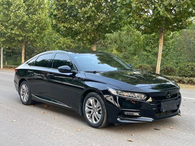 徐州20年本田雅阁2