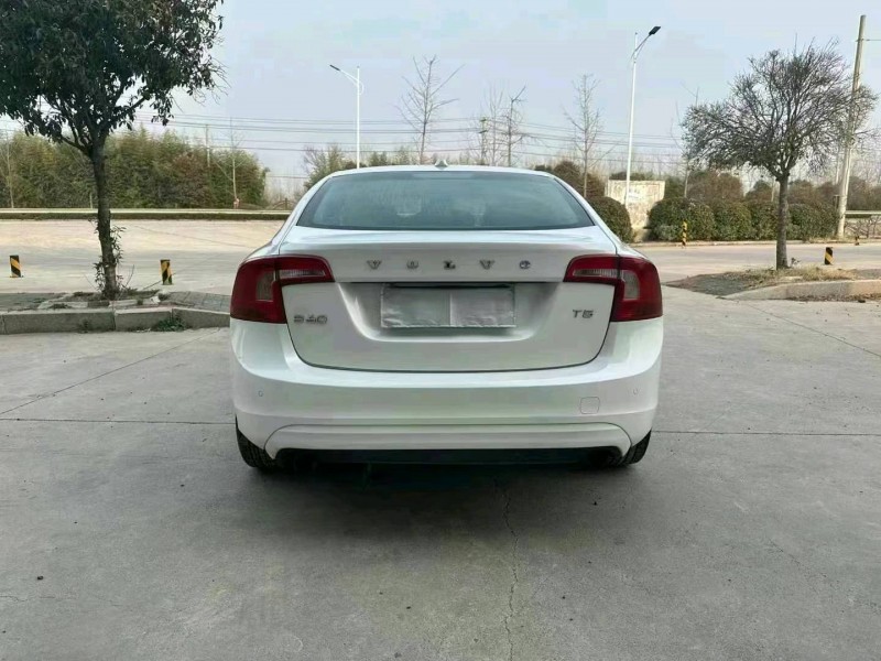 徐州16年沃尔沃S60L3