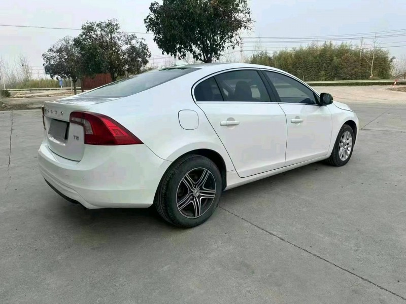 徐州16年沃尔沃S60L9