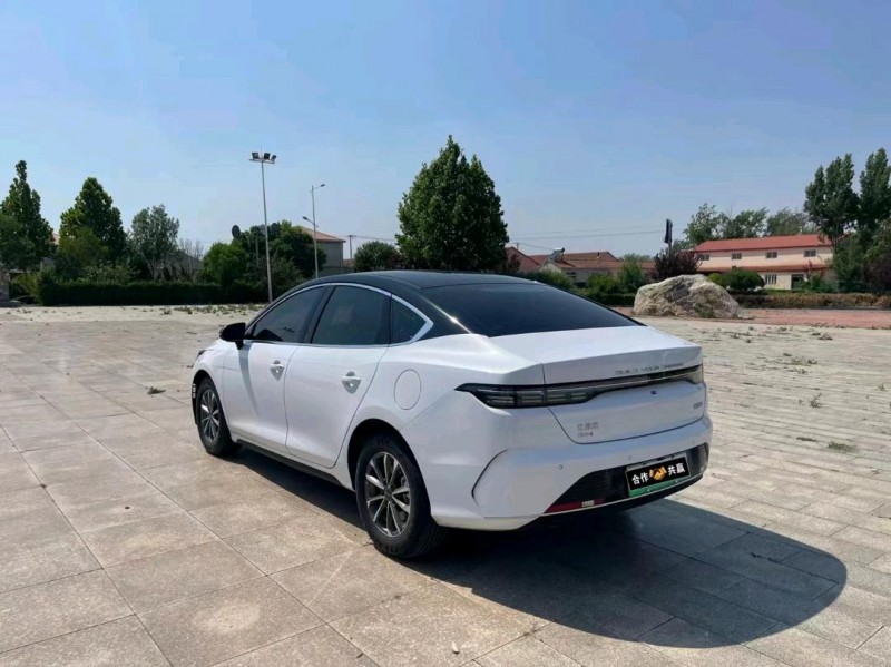 沧州24年比亚迪驱逐舰5