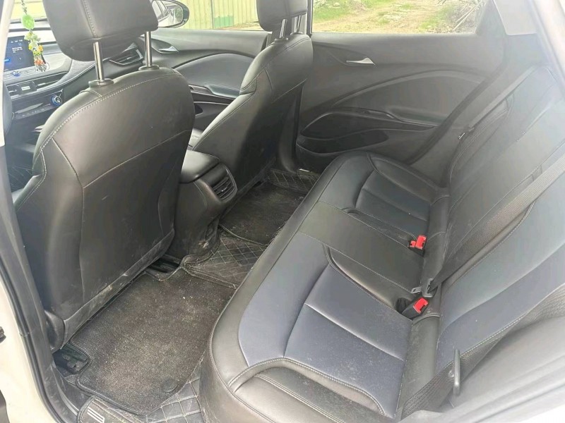 广州23年别克微蓝5