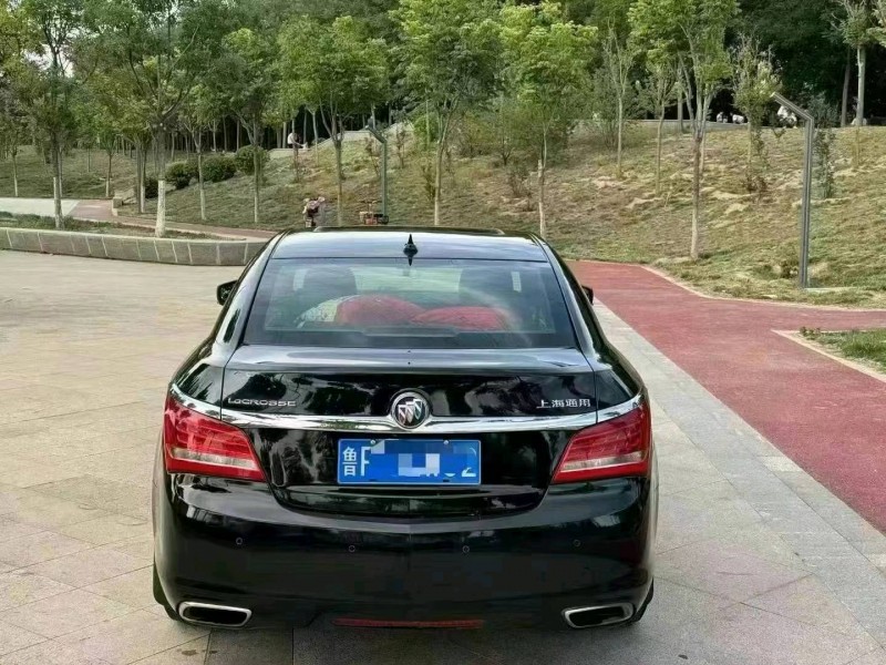 枣庄16年别克君越3