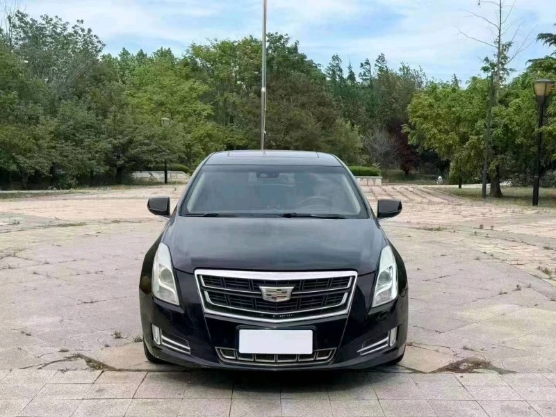 东营14年凯迪拉克XTS1