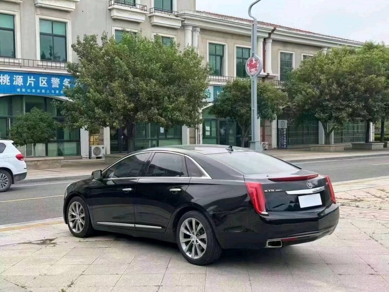 东营14年凯迪拉克XTS4